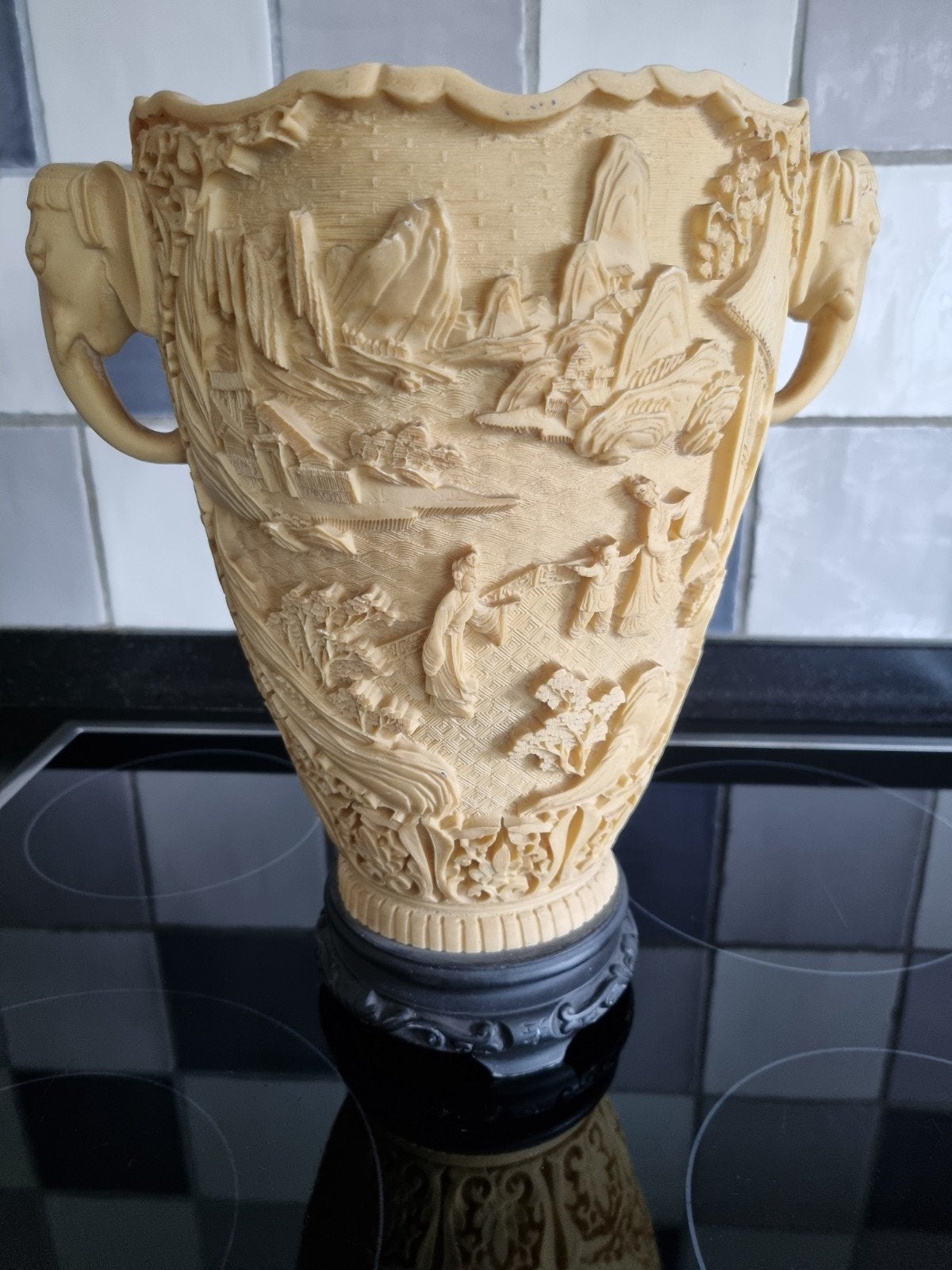 Antieke Chinese Vaas met Olifanten en Scènes, Antiek en Kunst, Ophalen of Verzenden