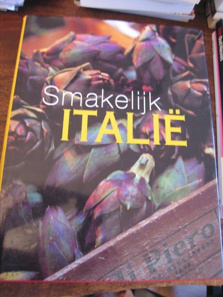 Smakelijk Italie Kookboek, Ophalen of Verzenden, Zo goed als nieuw, Italië