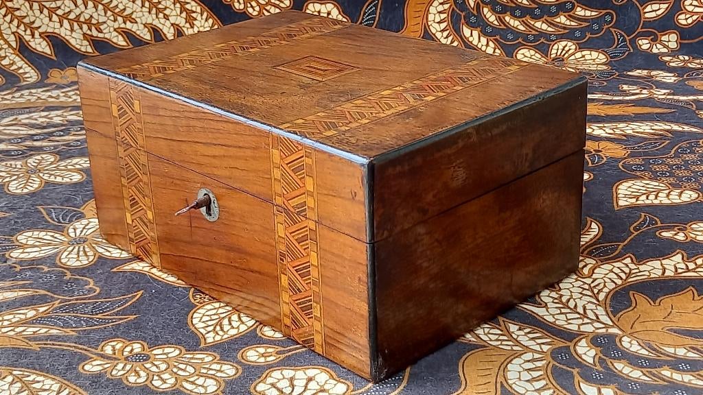 Mooie antieke sieradenkist uit Engeland van ingelegd hout., Ophalen of Verzenden