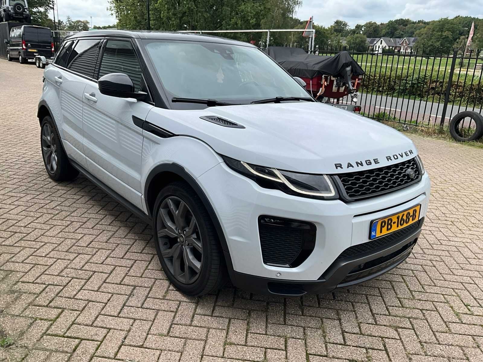 2017 Land Rover Range Rover Evoque 2.0 TD4 Autobiogr. HSE Pe, Automaat, Gebruikt, Euro 6, 2000 kg
