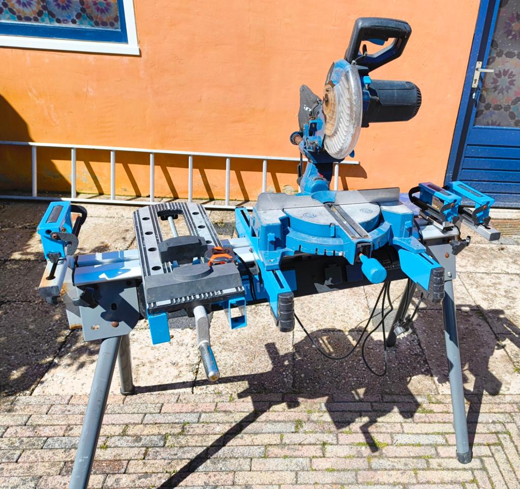 Afkortzaag Einhell BT-SM 2050 met werkbank, Ophalen of Verzenden