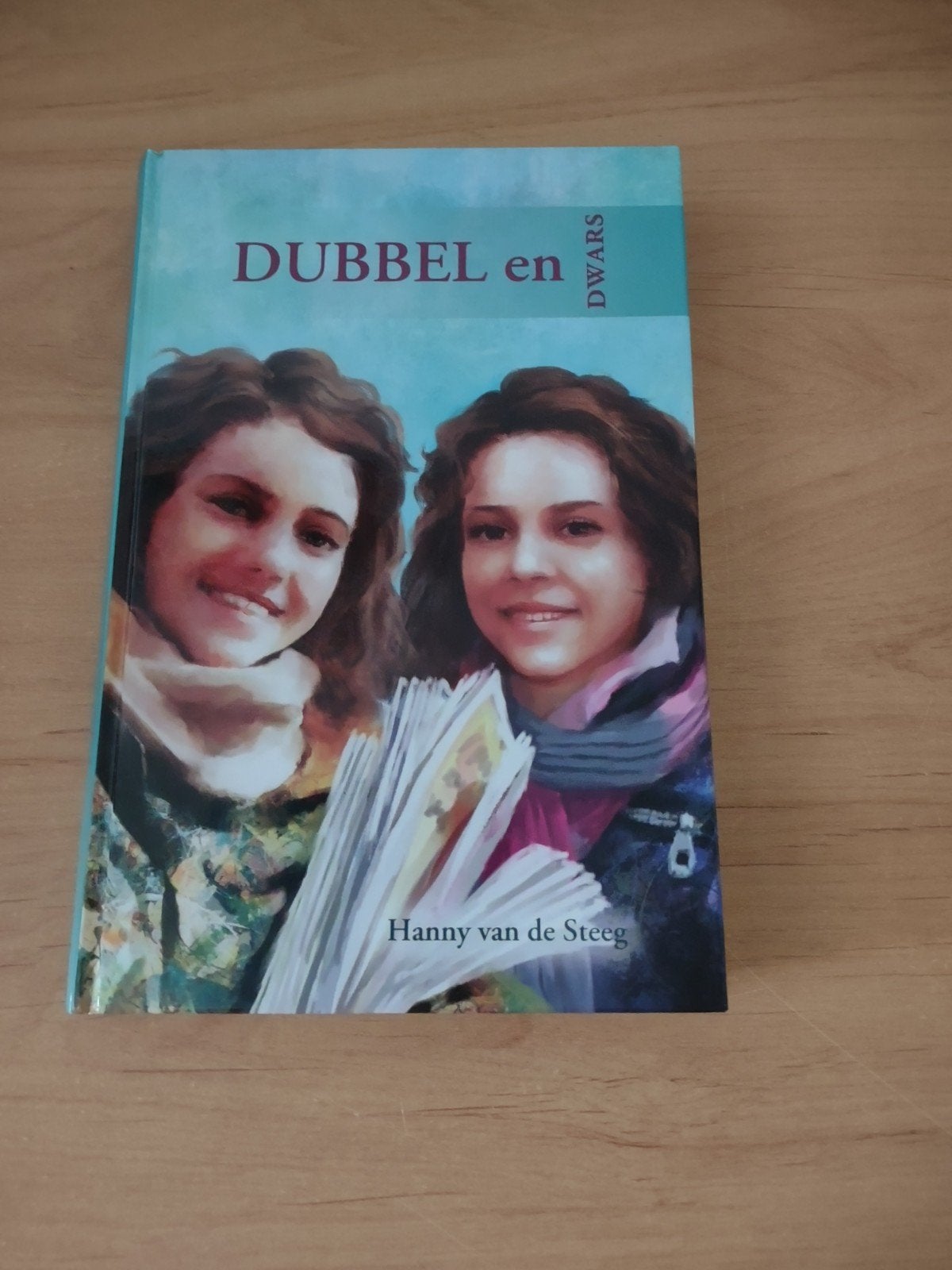 Dubbel en dwars- Hanny van de Steeg, Ophalen of Verzenden, Gelezen
