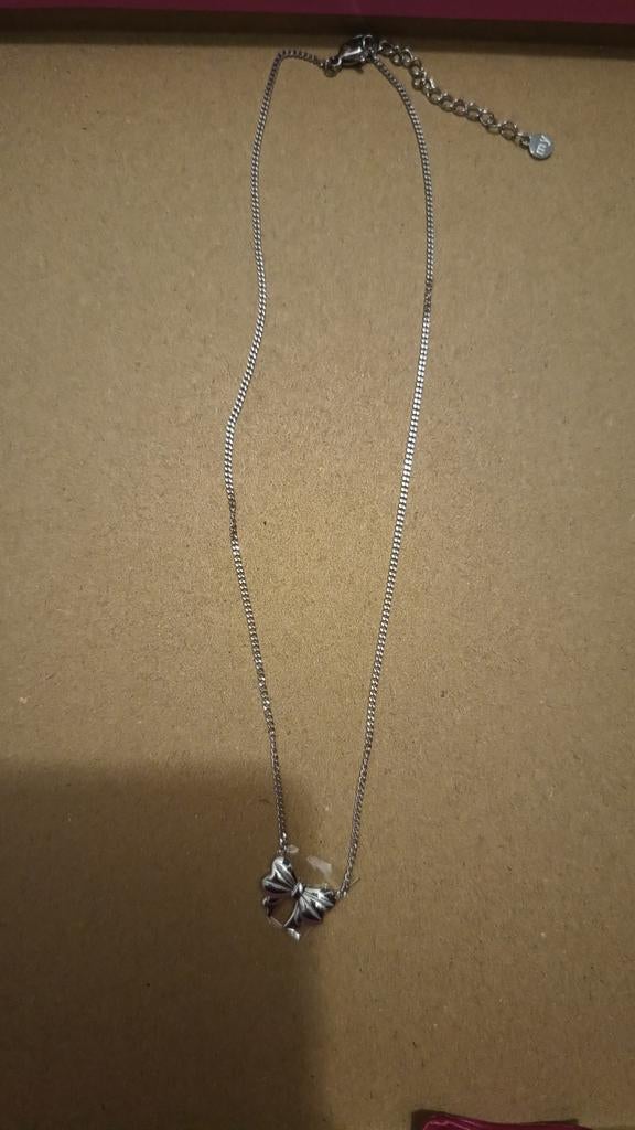 Zilveren ketting My Jewellery met strikje - Nieuw, Sieraden, Tassen en Uiterlijk, Kettingen, Nieuw, Zilver, Zilver, Met hanger