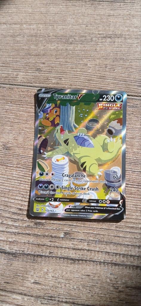 Tyranitar V pokemonkaart, Hobby en Vrije tijd, Verzamelkaartspellen | Pokémon, Ophalen of Verzenden, Zo goed als nieuw