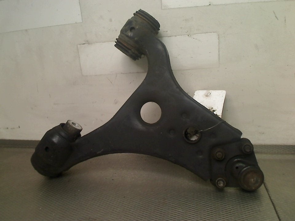 Draagarm Rechts Voor Mercedes-Benz B (W245) 2008, Auto-onderdelen, Gebruikt, Mercedes-Benz AG, Mercedes-Benz, Mercedesstraße 120, Stuttgart 70372, , Duitsland