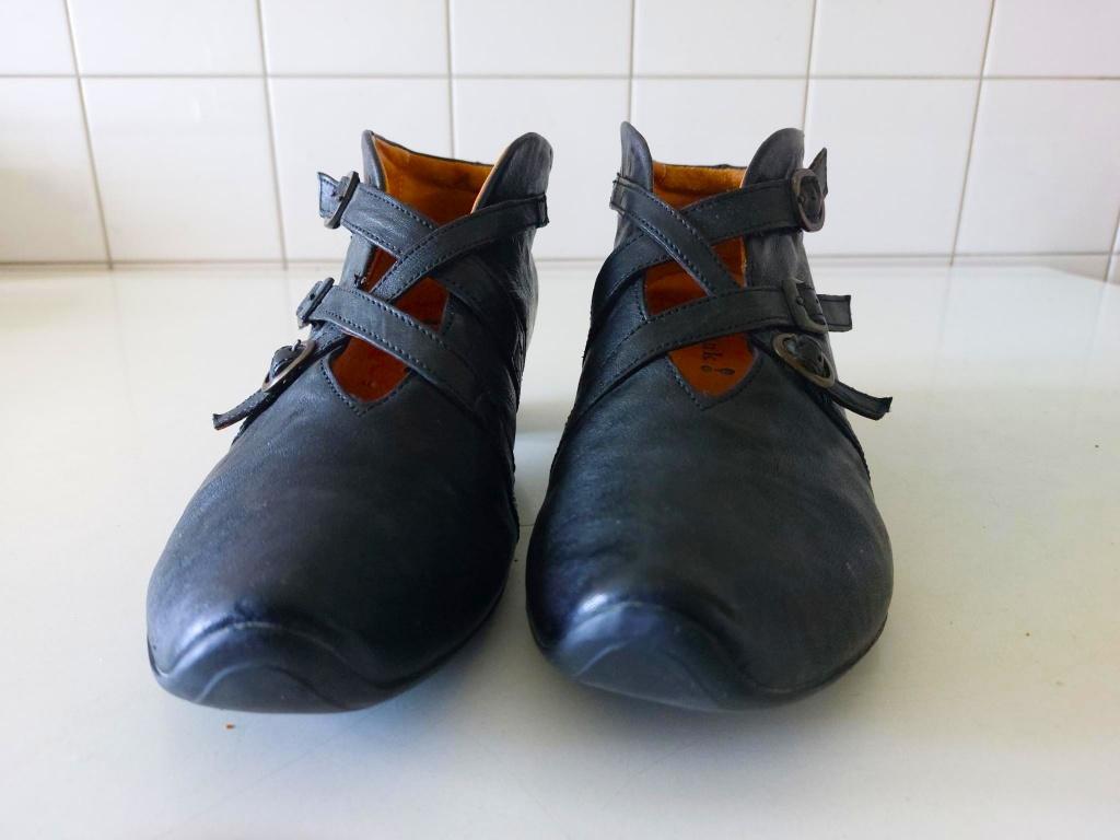 Elegante schoenen van Think!, Kleding | Dames, Schoenen, Schoenen met lage hakken, Zwart, Think!, Ophalen of Verzenden