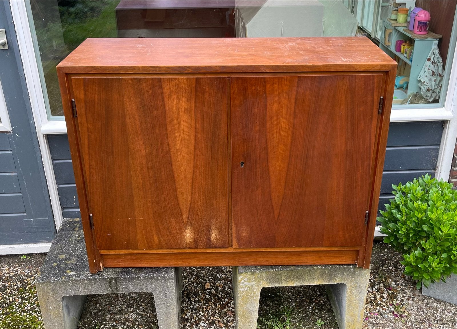 Vintage WK Sozialwerk Möbel wandmeubel kastje met sleutel, Ophalen