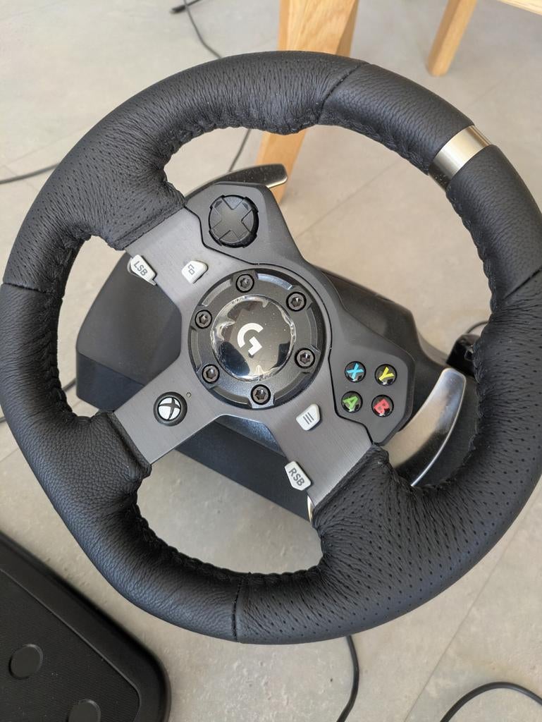 Logitech G920 Driving Force Racing Wheel + Shifter, Spelcomputers en Games, Games | Overige, Zo goed als nieuw, Racen en Vliegen