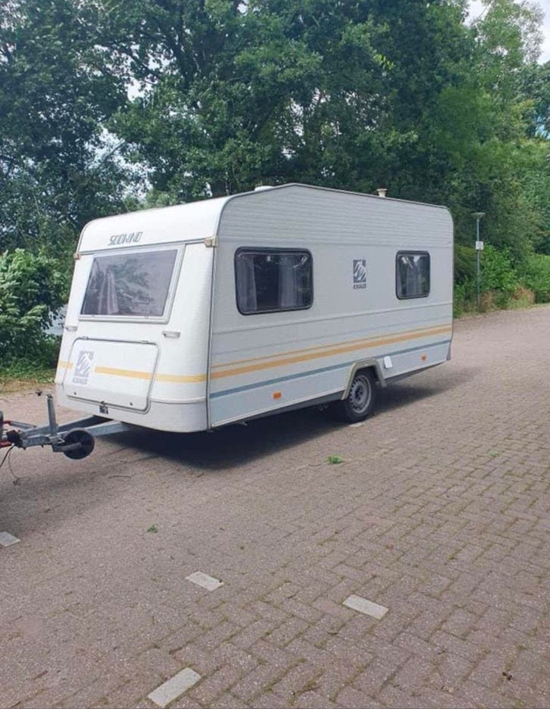 Zeer mooie complete knaus südwind, Rondzit, Luifel, Particulier, 5 tot 6 meter