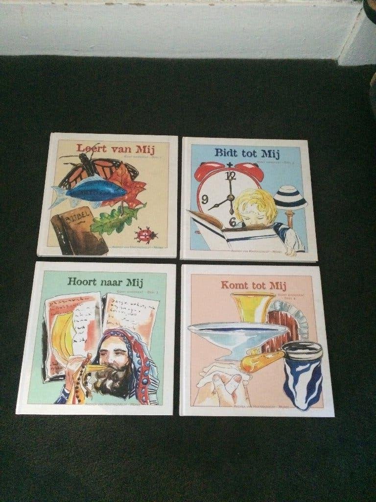 Andrea van Hartingsveldt Complete serie Komt Kinderen!, Boeken, Ophalen of Verzenden, Zo goed als nieuw, Andrea van Hartingsveldt
