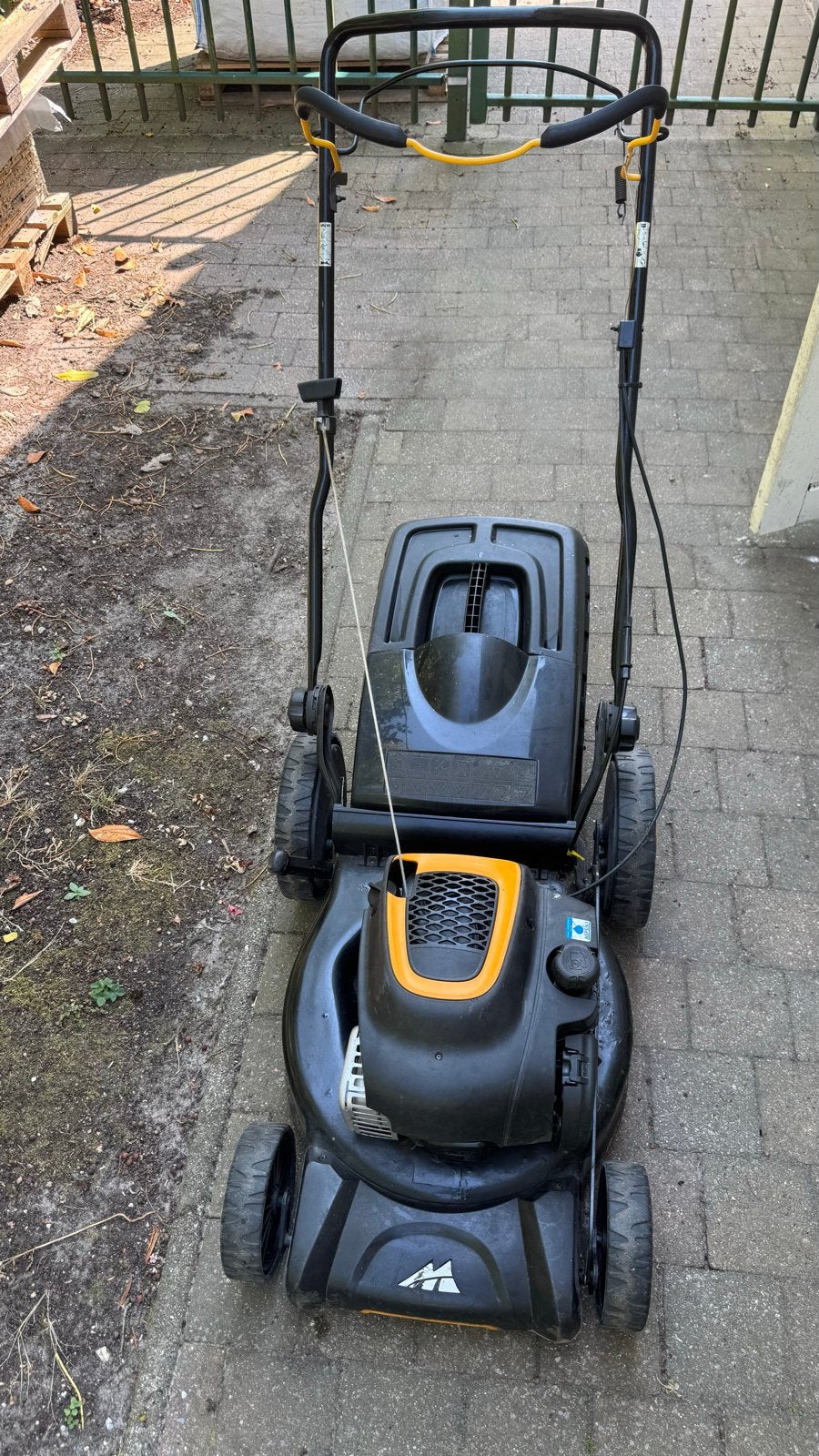 Grasmaaier met benzinemotor en aandrijving, Ophalen, Cirkelmaaier, Gebruikt, 40 t/m 49 cm