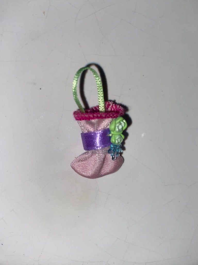 Winx Club Ballgown Flora tasje, Ophalen of Verzenden, Zo goed als nieuw, Pop