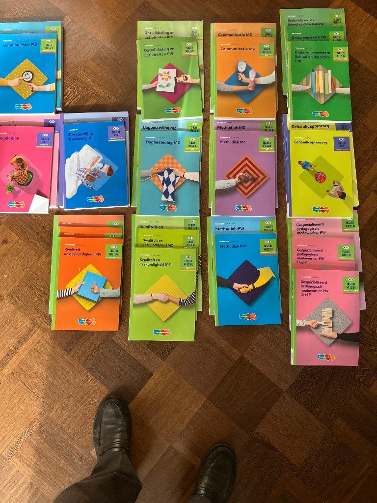 Diverse studieboeken MBO 3/4 methode Traject., Diverse auteurs, Ophalen of Verzenden, Zo goed als nieuw, MBO