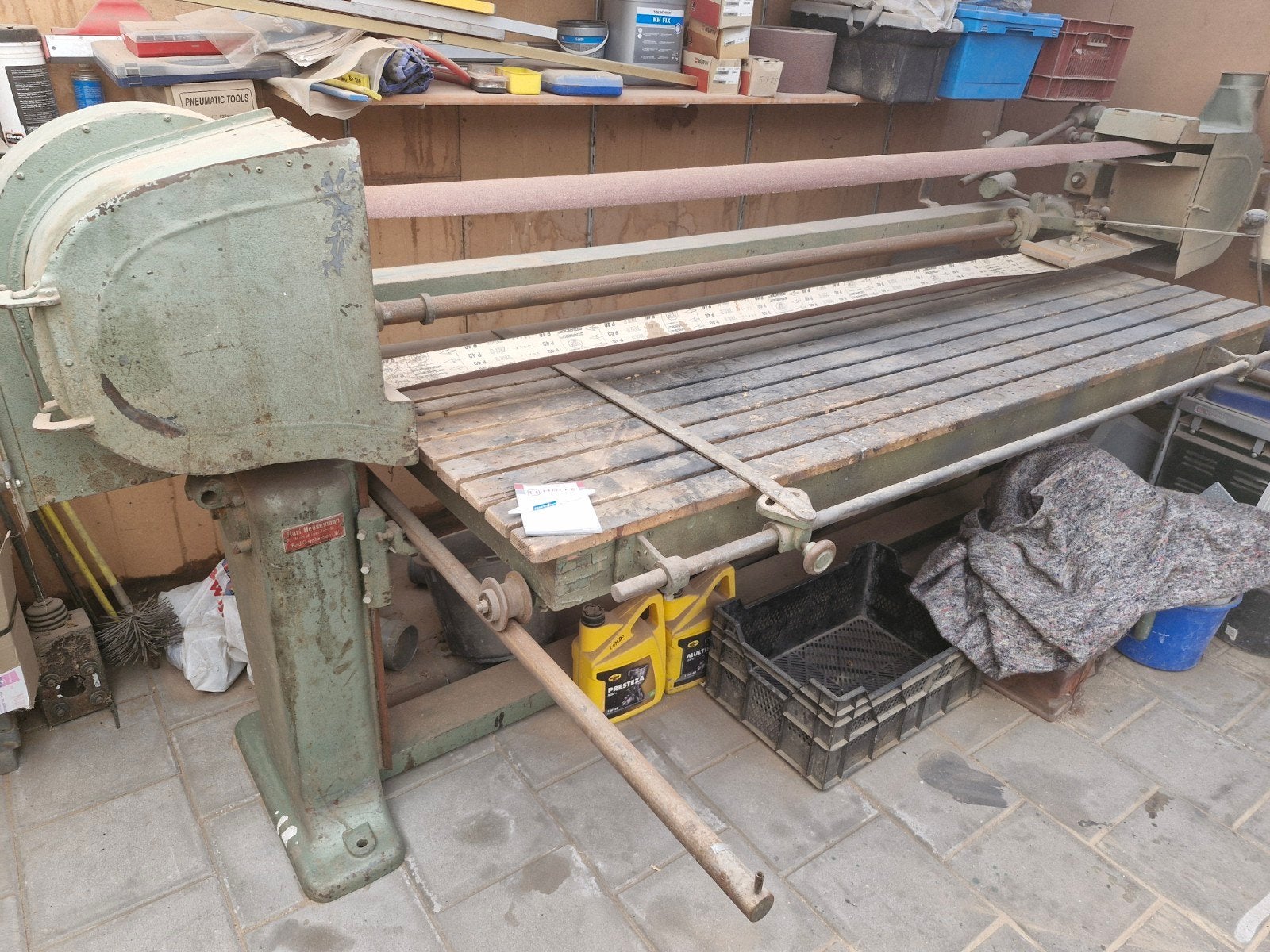 Te koop tafelbandschuurmachine.., Ophalen