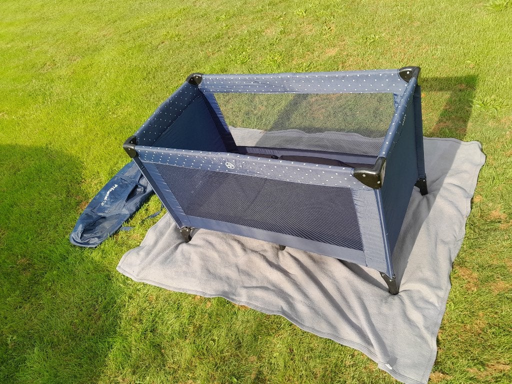 campingbed, kinderbed, babybed, reisbed, kinderbox, babybox, Ophalen of Verzenden, Zo goed als nieuw, Reisbedje