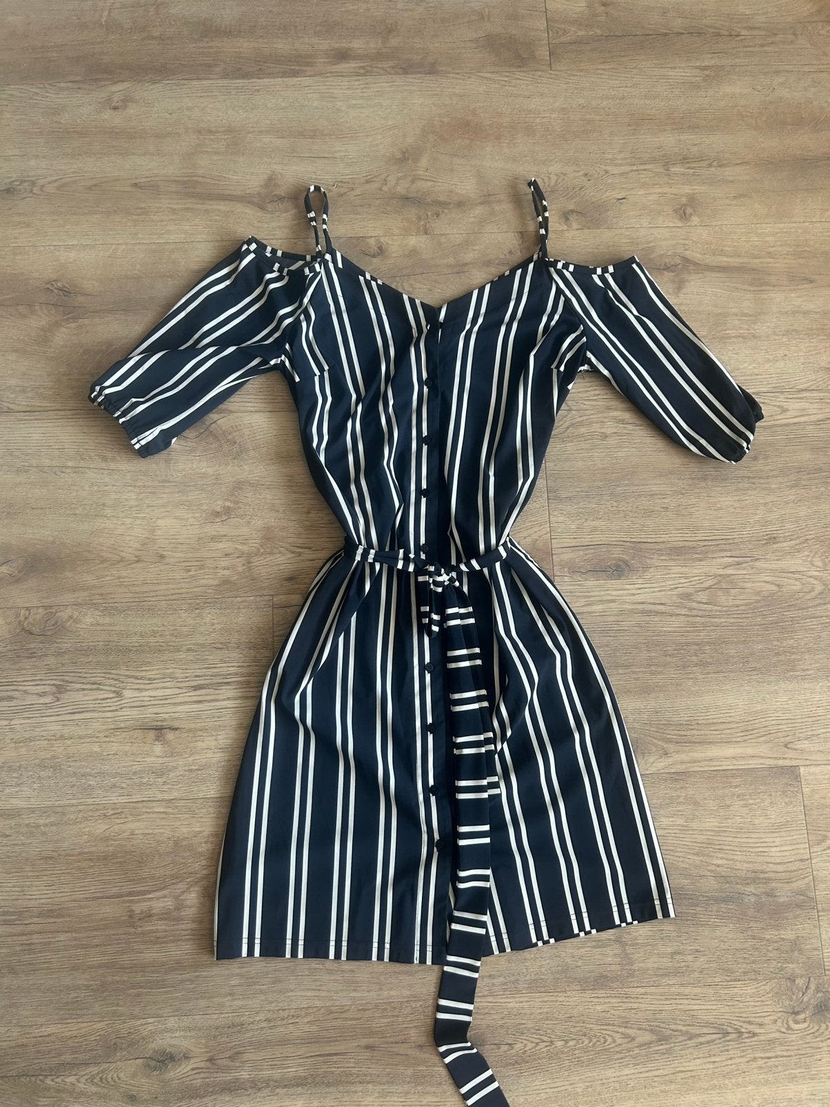 Studio Anneloes travelstof cold shoulder jurk maat M, Maat 38/40 (M), Blauw, Ophalen of Verzenden, Zo goed als nieuw