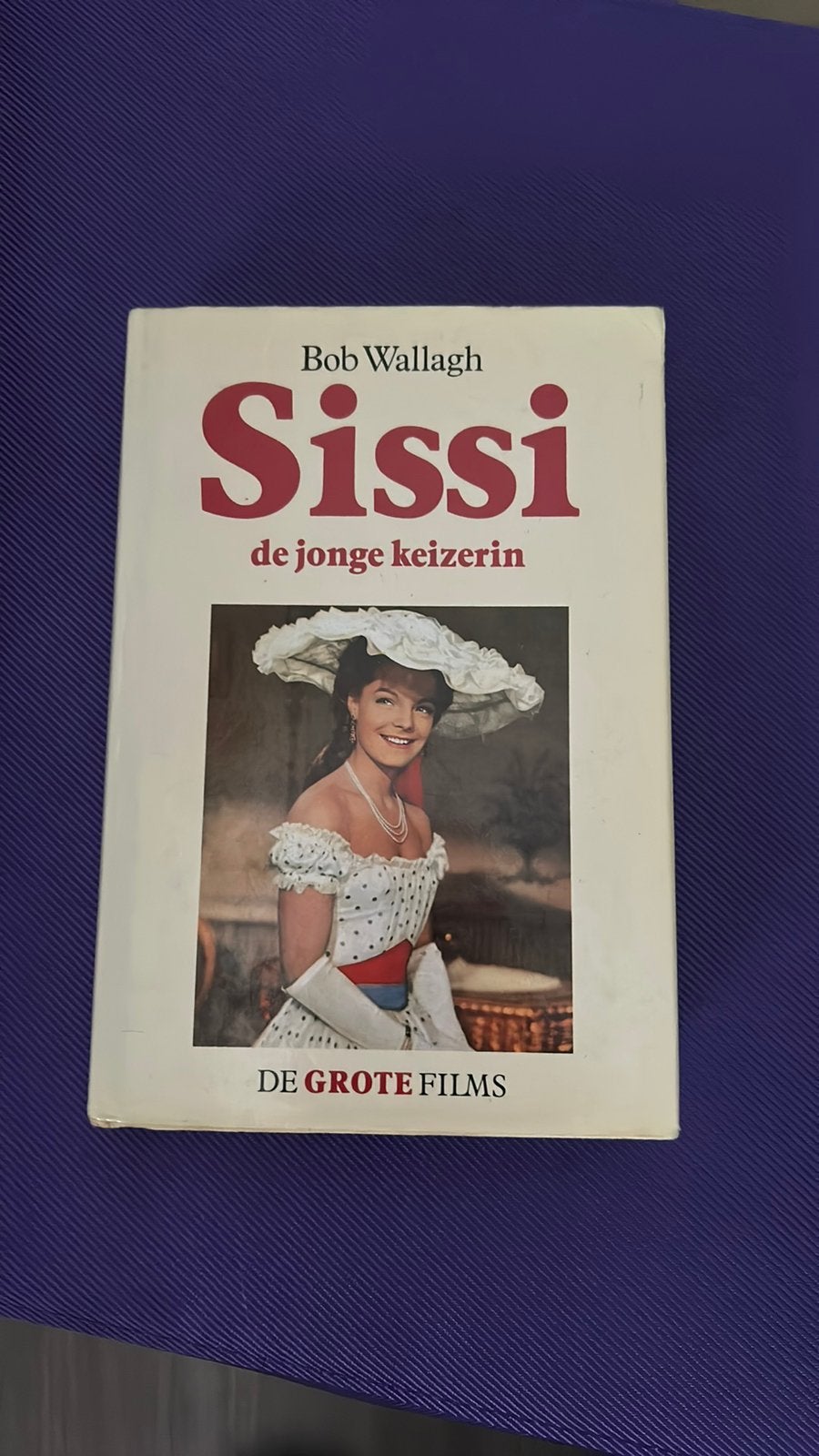 Bob Wallagh - Sissi, de jonge keizerin, Ophalen of Verzenden, Gelezen