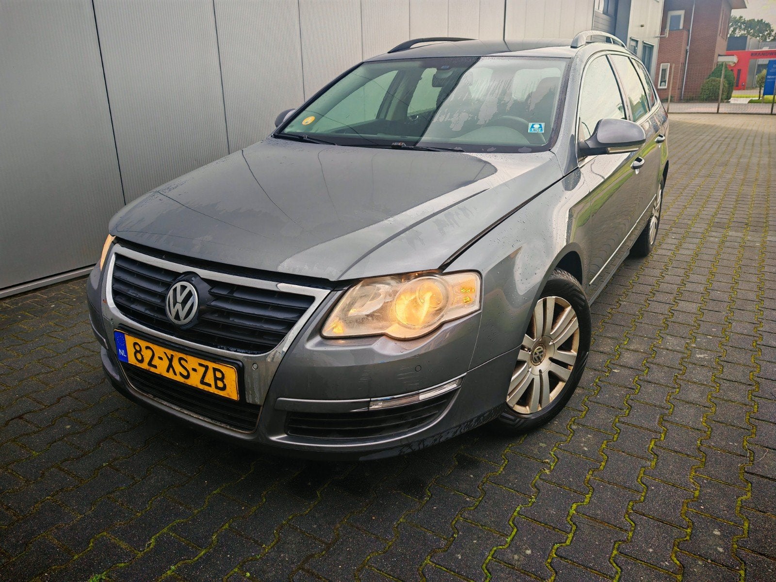 Volkswagen Passat 2.0 TDI trekhaak. nieuwe APK, Auto's, Voorwielaandrijving, 1800 kg, 4 cilinders, Origineel Nederlands