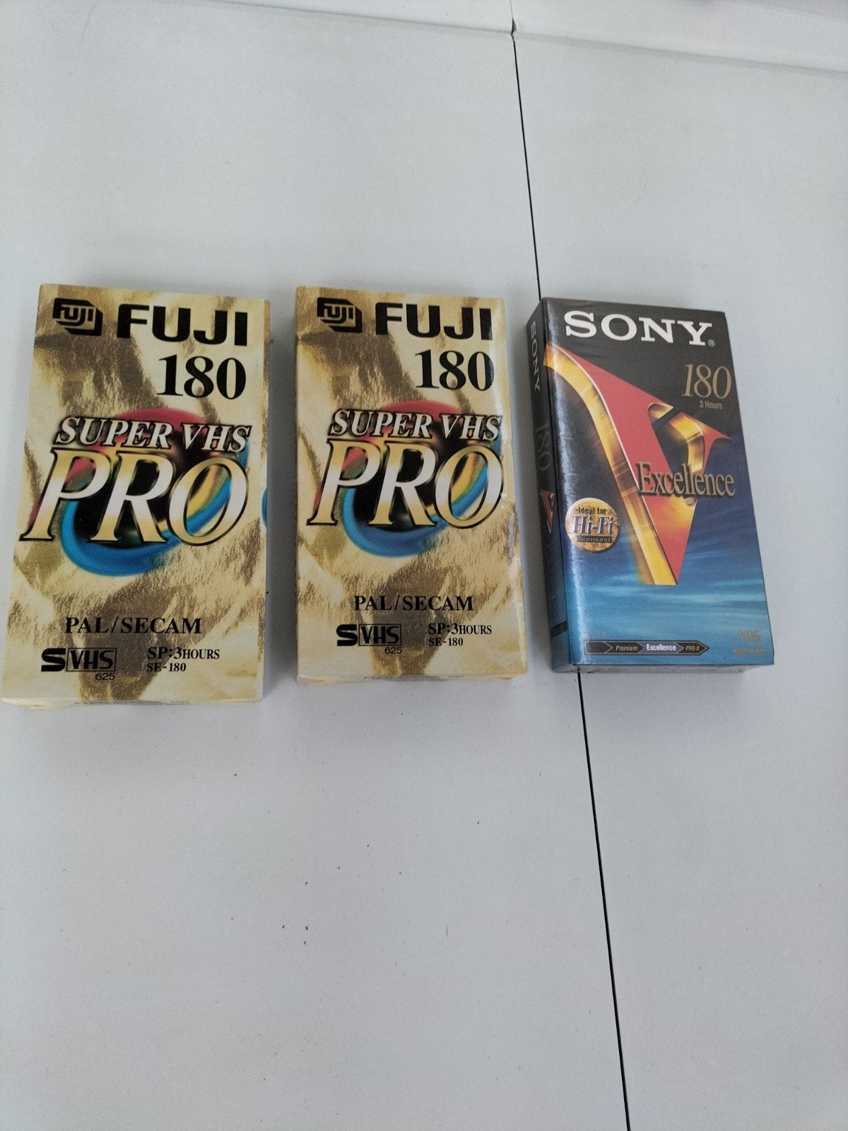 3x Nieuwe VHS Cassettes - Sony Excellence & Fuji, Ophalen of Verzenden, Nieuw in verpakking, VHS