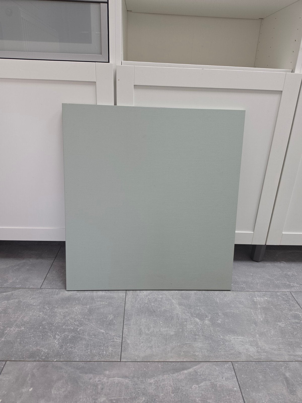 HJORTVIKEN Deur, bleek grijsgroen, 60x64 cm (gebruikt), Ophalen, Gebruikt, 50 tot 100 cm, Minder dan 100 cm