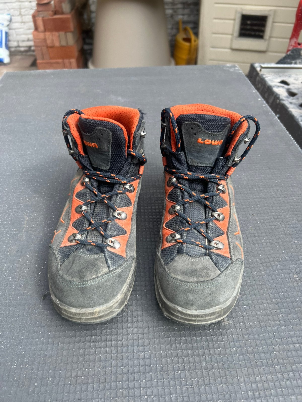 Lowa kinder bergschoenen, Ophalen, Zo goed als nieuw, Schoenen