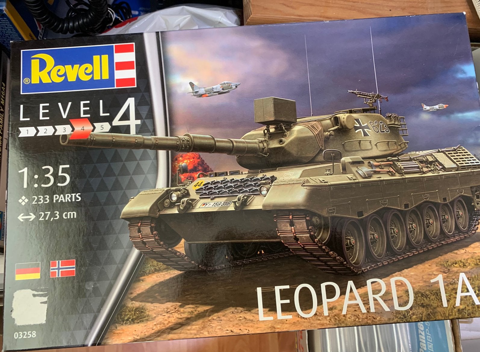 LEOPARD 1A1 schaal 1:35 nieuw geseald, Hobby en Vrije tijd, Modelbouw | Auto's en Voertuigen, Tank, Nieuw, Ophalen of Verzenden