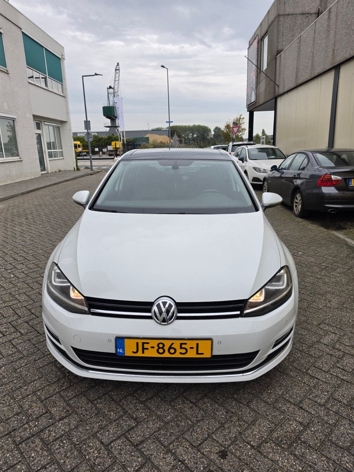 Volkswagen Golf 1.4 TSI 125pk 7-DSG 5D 2016 Wit, 125 pk, 4 cilinders, Alcantara, Wit