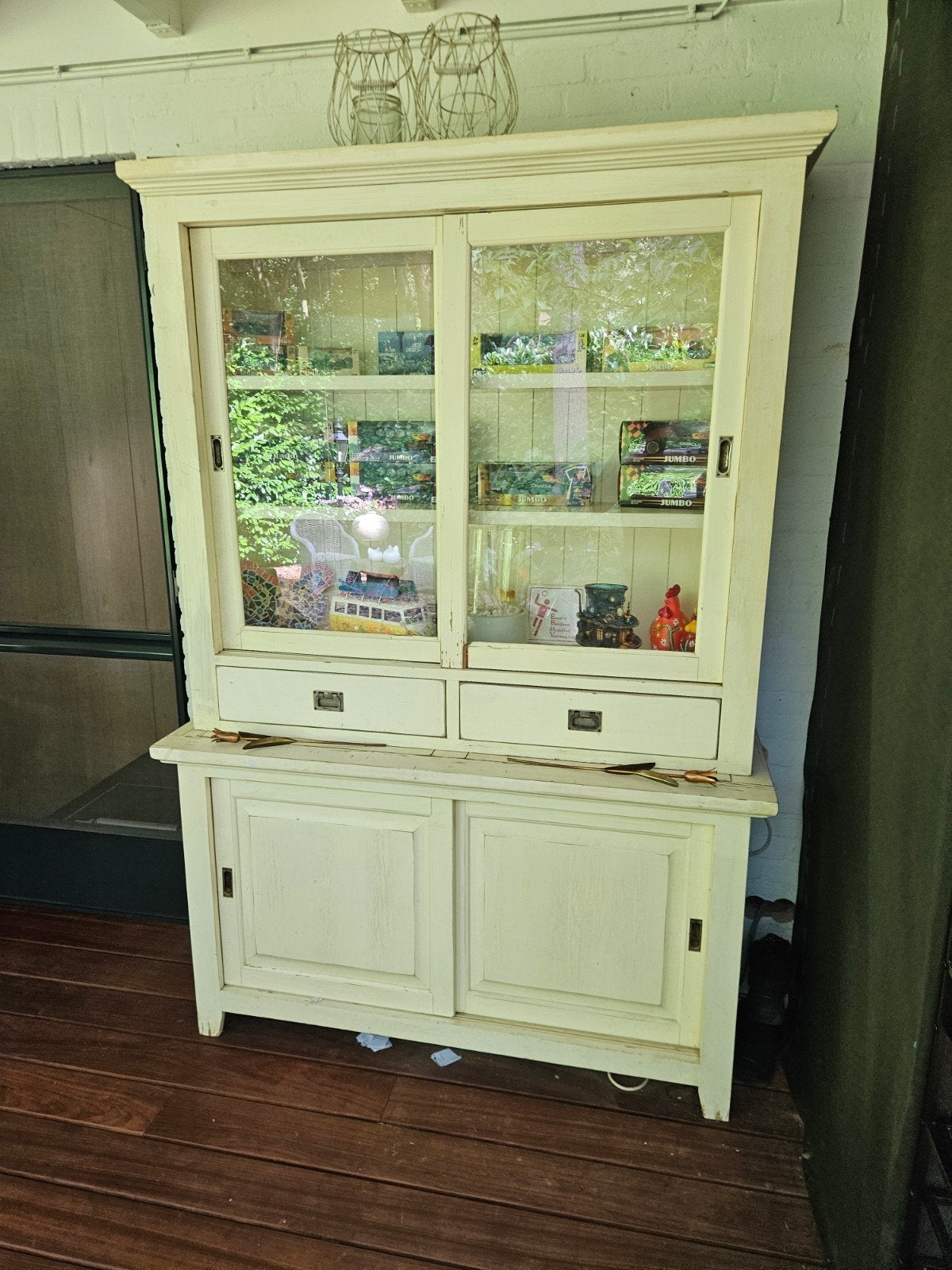 Mooie buffetkast , H 205 / B140 ., Huis en Inrichting, Kasten | Buffetkasten, Ophalen, 100 tot 150 cm, 200 cm of meer, Zo goed als nieuw