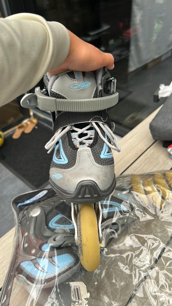HY SKATE SKEELERS, Ophalen, Zo goed als nieuw
