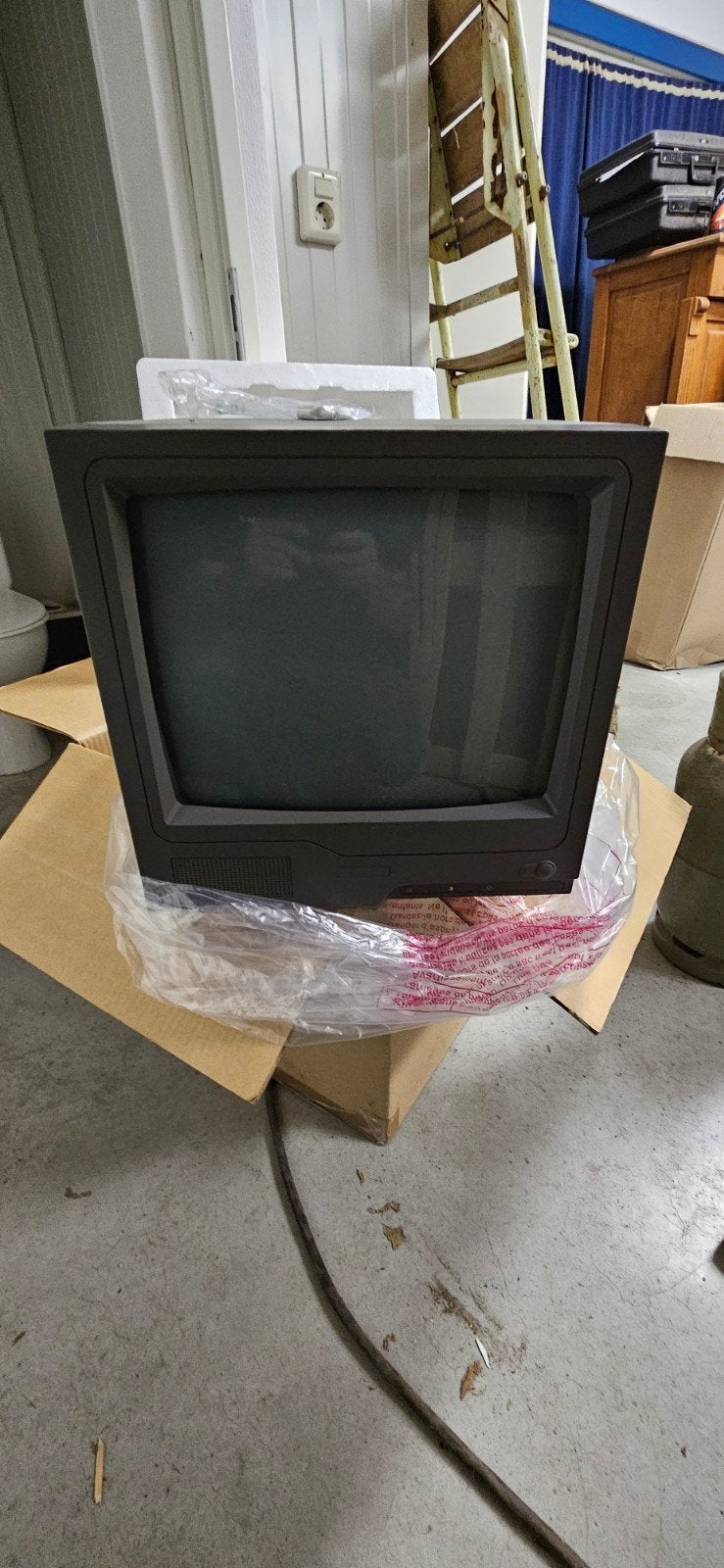 CCTV Monitor Zwart/Wit MX-15A - Nieuw in doos, Overige merken, 50 Hz, Nieuw, Ophalen of Verzenden