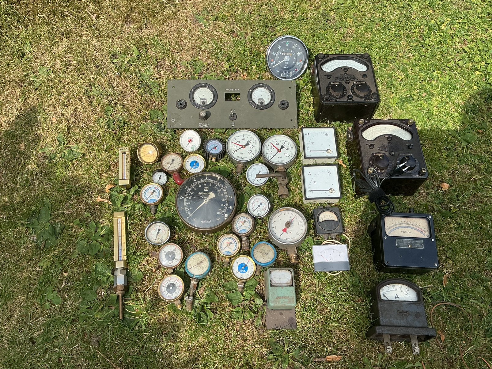 Partij oude meters, thermo, Ampere, volt, kmteller,bar,, Ophalen of Verzenden