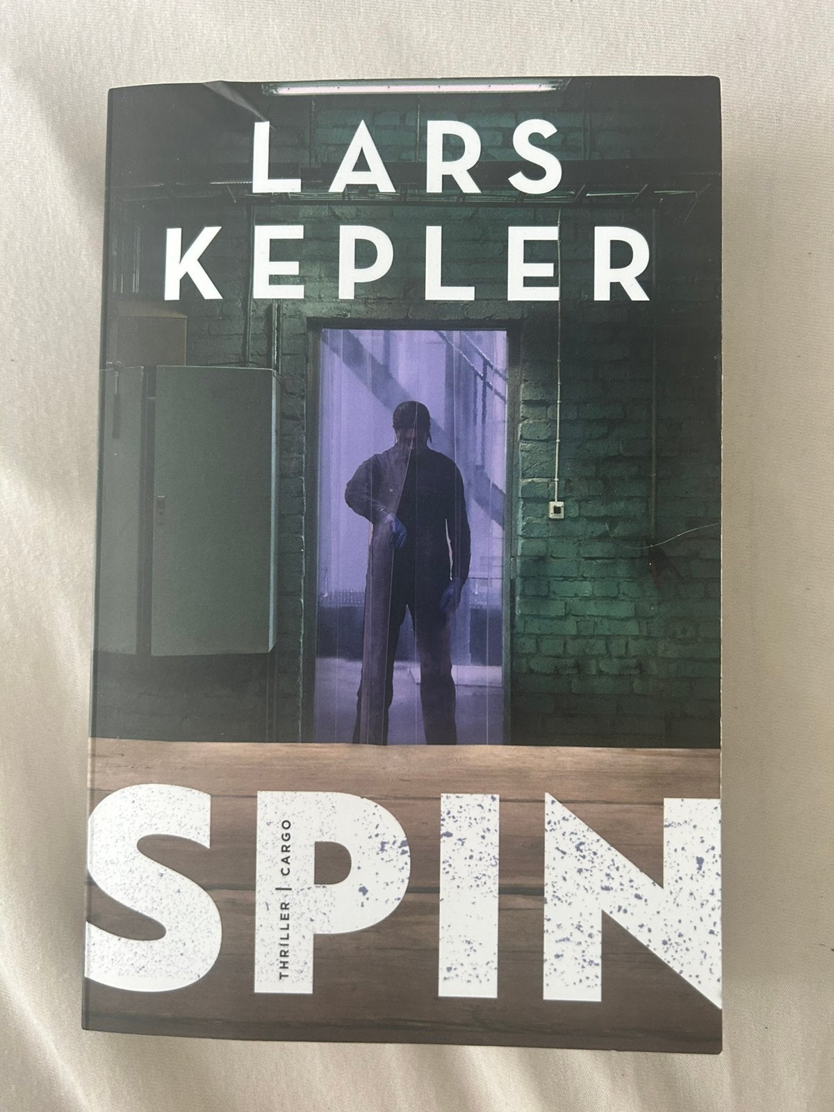 Nacht van Lars Kepler, Boeken, Thrillers, Ophalen of Verzenden, Zo goed als nieuw, Nederland