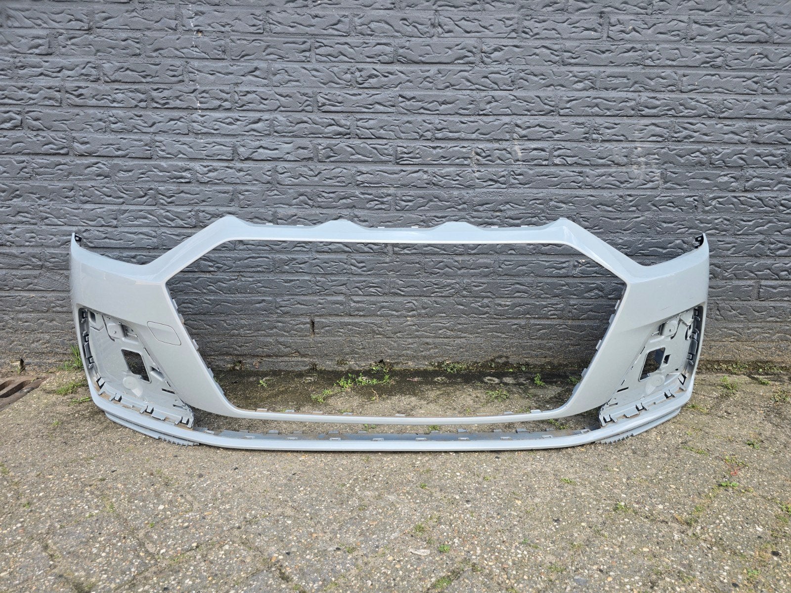 Voorbumper Audi A1 82A S-line bj 2019-heden, Audi, Gebruikt, Voor, Bumper