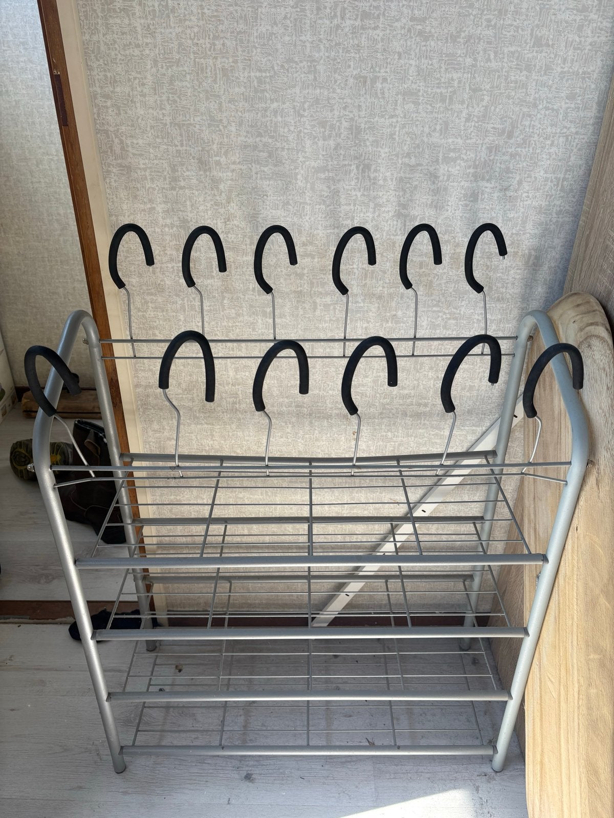 Handig schoenenrekje met 2 niveaus en hangers, Ophalen, Gebruikt