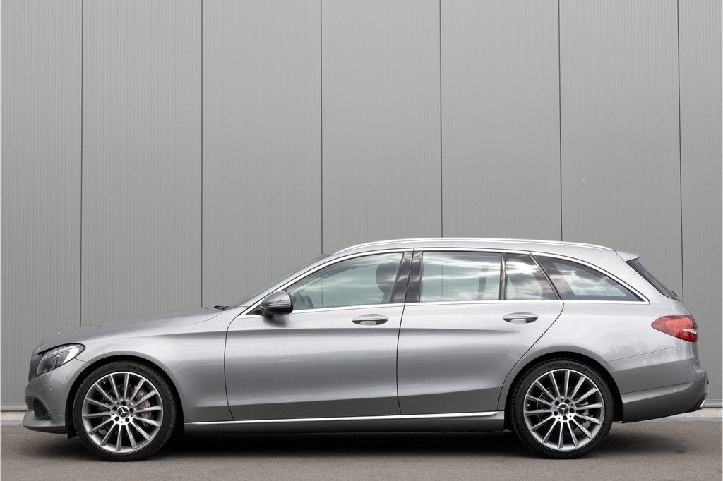 Mercedes-Benz C-Klasse 250 | KEYLESS | NAVI | TREKHAAK | CRU, Auto's, Mercedes-Benz, Automaat, Achterwielaandrijving, 4 cilinders