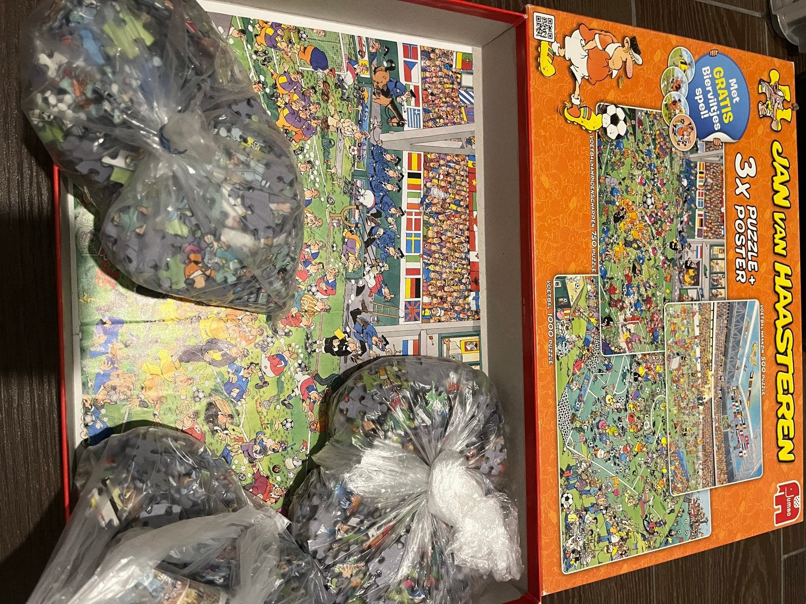 Jan van Haasteren 3x Voetbal puzzelset, Ophalen of Verzenden, Meer dan 1500 stukjes, Gebruikt, Legpuzzel