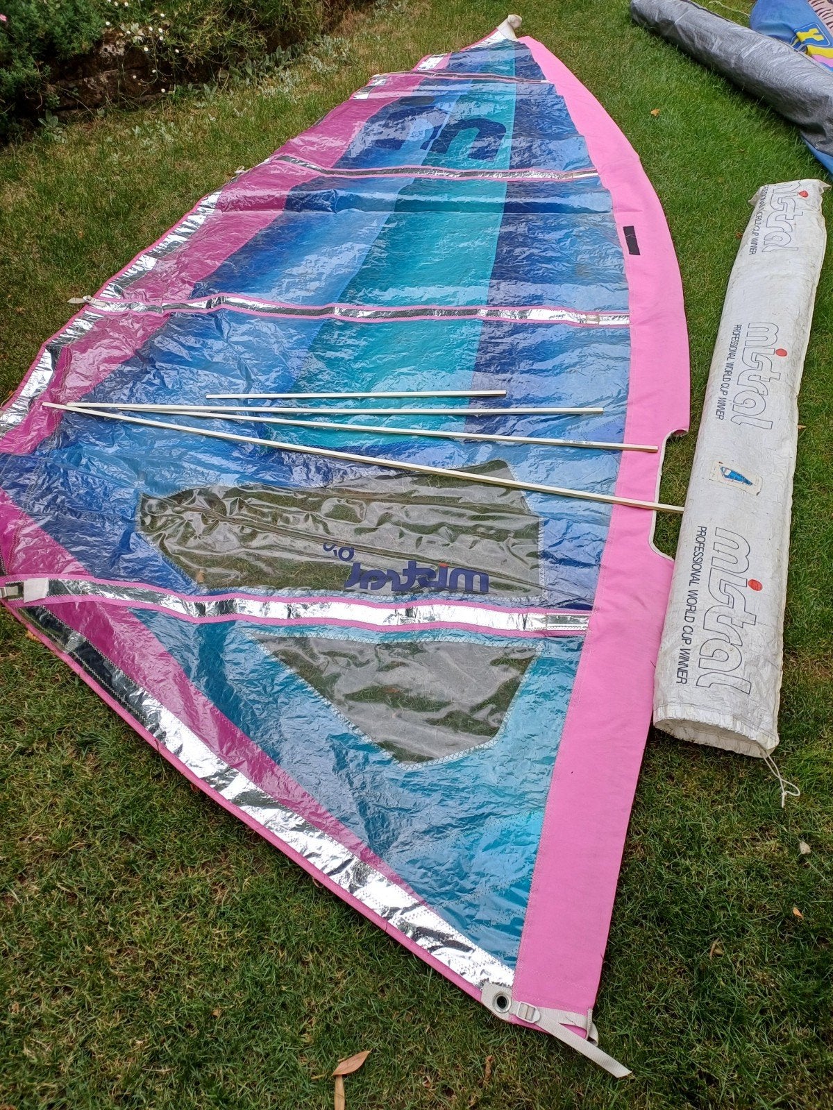 Vintage Mistral Camber Line 6.0 Windsurfzeil, Ophalen