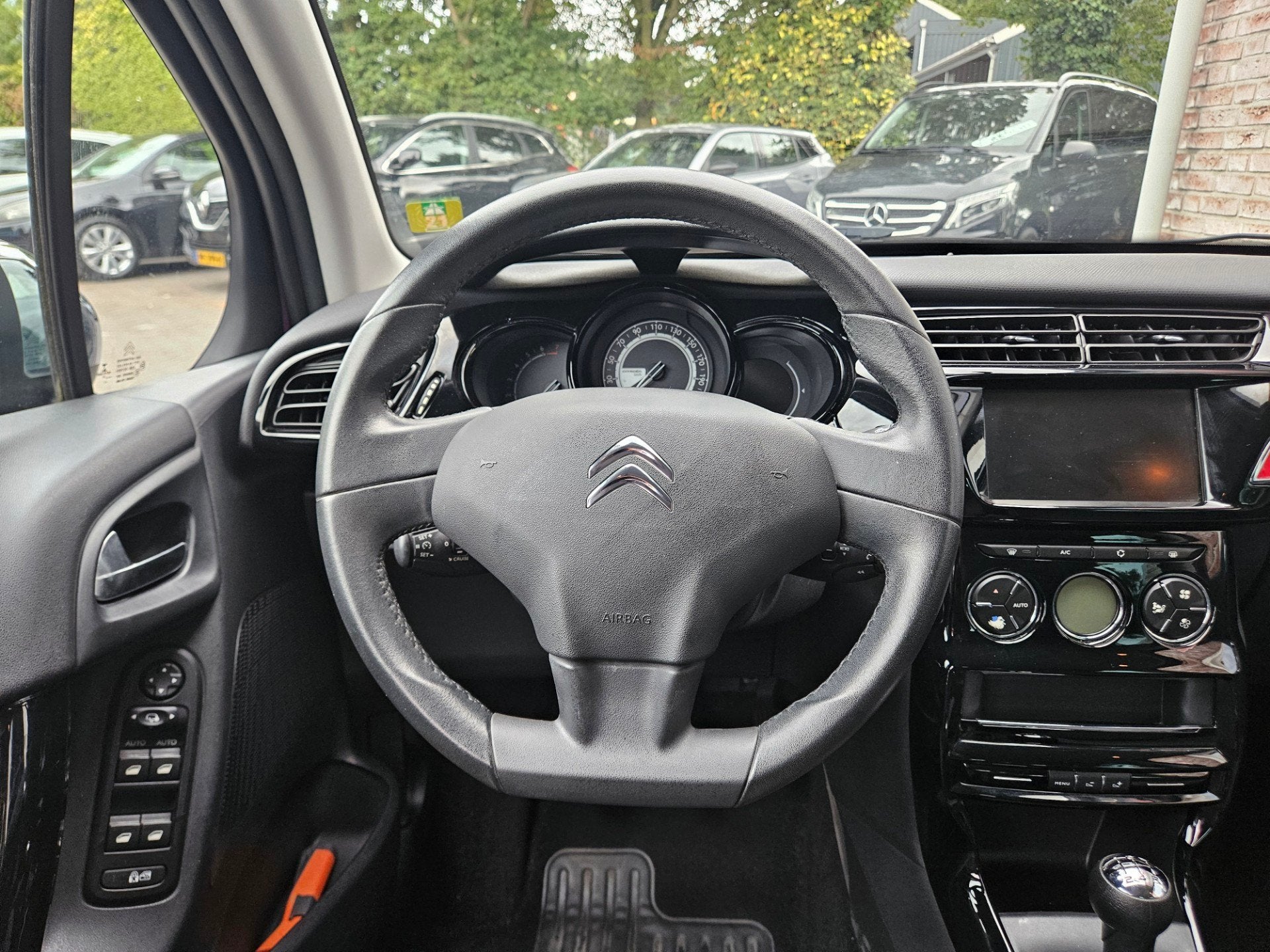 Citroen C3 1.2 PureTech Collection Airco/Clima! Cruise Contr, Voorwielaandrijving, Gebruikt, 82 pk, Origineel Nederlands