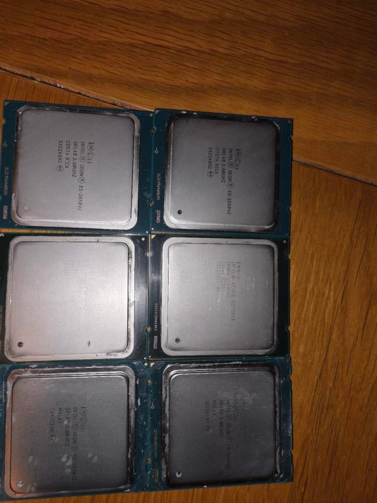 Intel Xeon CPU's: 2650v2, 2670v1, 8-core, Gebruikt, Verzenden, Intel Xeon