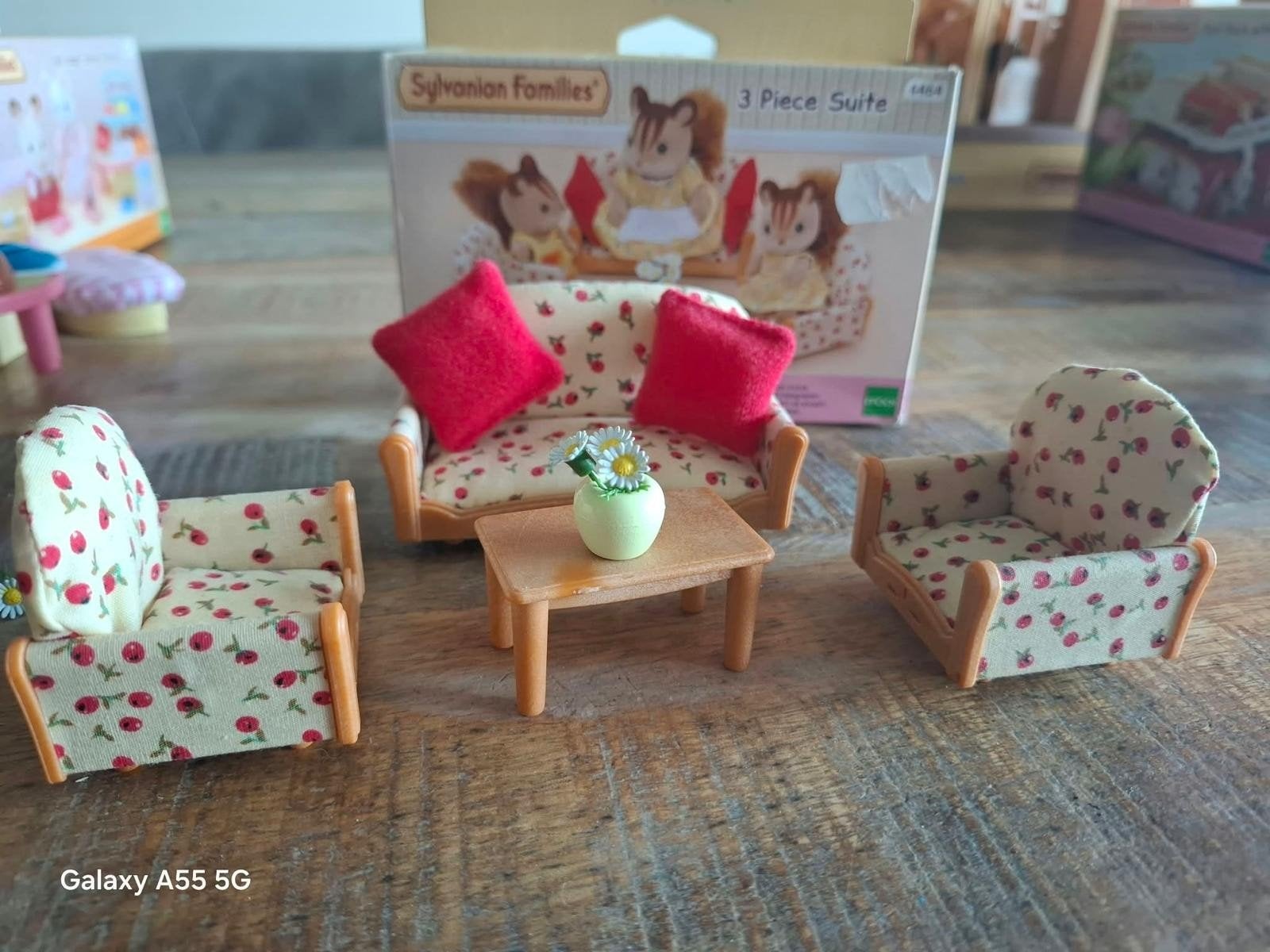 sylvanian family 3 piece suite 4464, Ophalen of Verzenden, Zo goed als nieuw, Poppenhuis