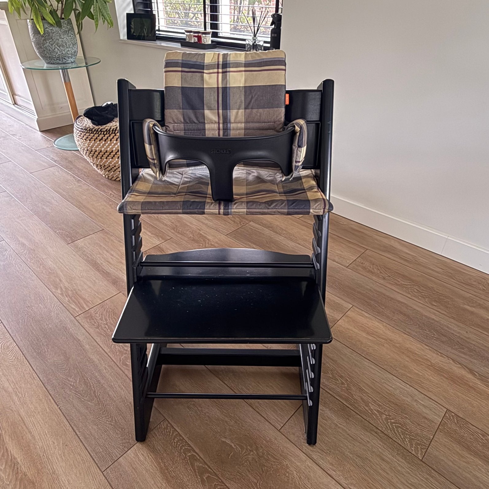 Stokke Tripp Trapp Kinderstoel (incl. Babyset & kussens), Kinderen en Baby's, Ophalen, Gebruikt, Meegroeistoel, Stoelverkleiner