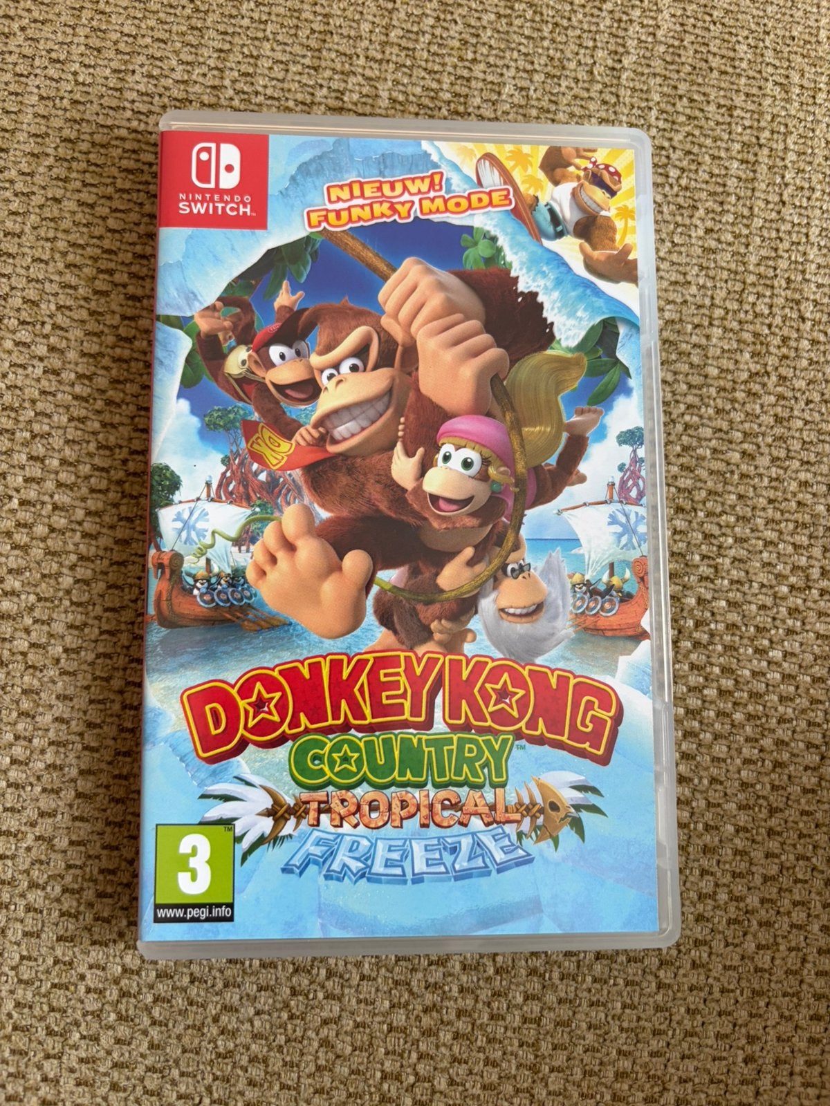 Donkey Kong Country : Tropical Freeze, Ophalen of Verzenden, Zo goed als nieuw, Met 1 controller, Switch Original