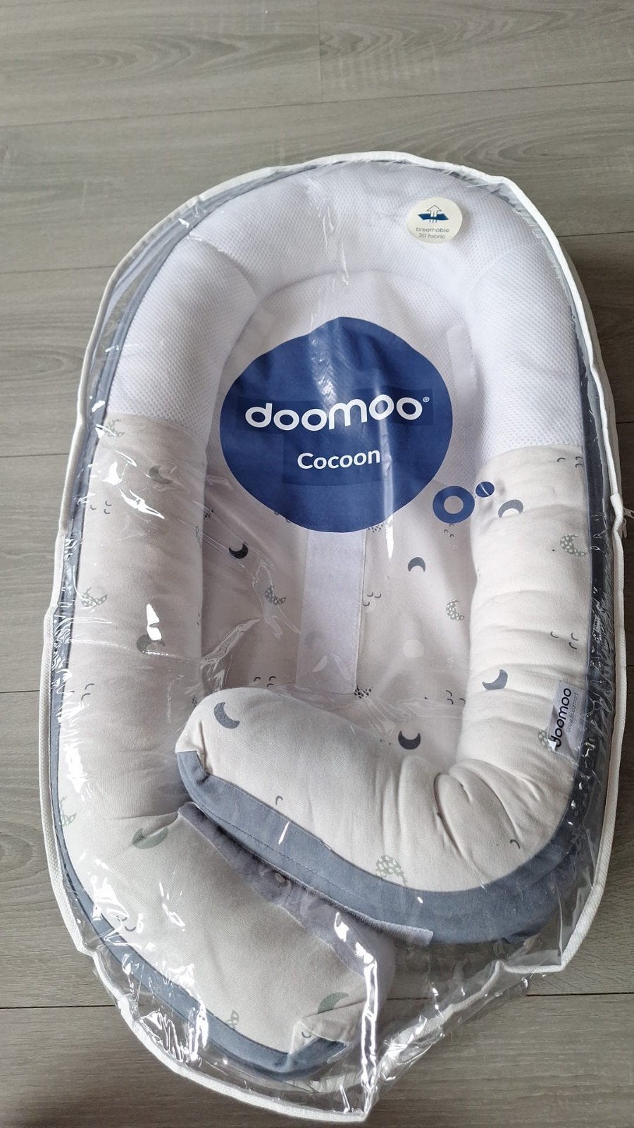 Doomoo Cocoon Moon Babynestje - Blauw/Grijs, Kinderen en Baby's, Ophalen of Verzenden, Zo goed als nieuw, Overige typen