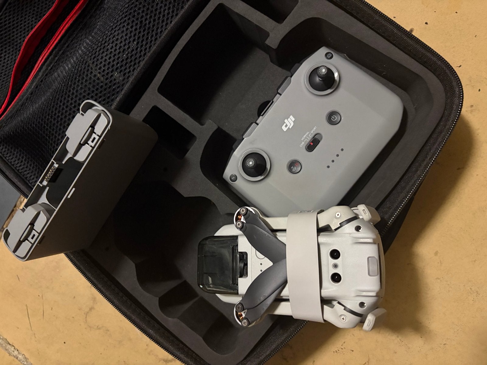 DJI Mini 2 Fly More Combo - Compacte drone met 4K camera, Ophalen, Cameradrone, Extra accu('s), 5 tot 10 kilometer