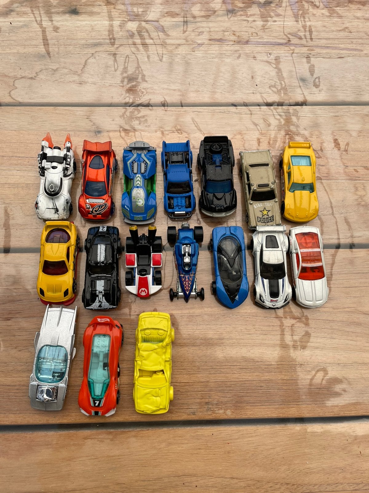 17 verschillende Hot Wheels auto’s 2, Ophalen of Verzenden, Gebruikt