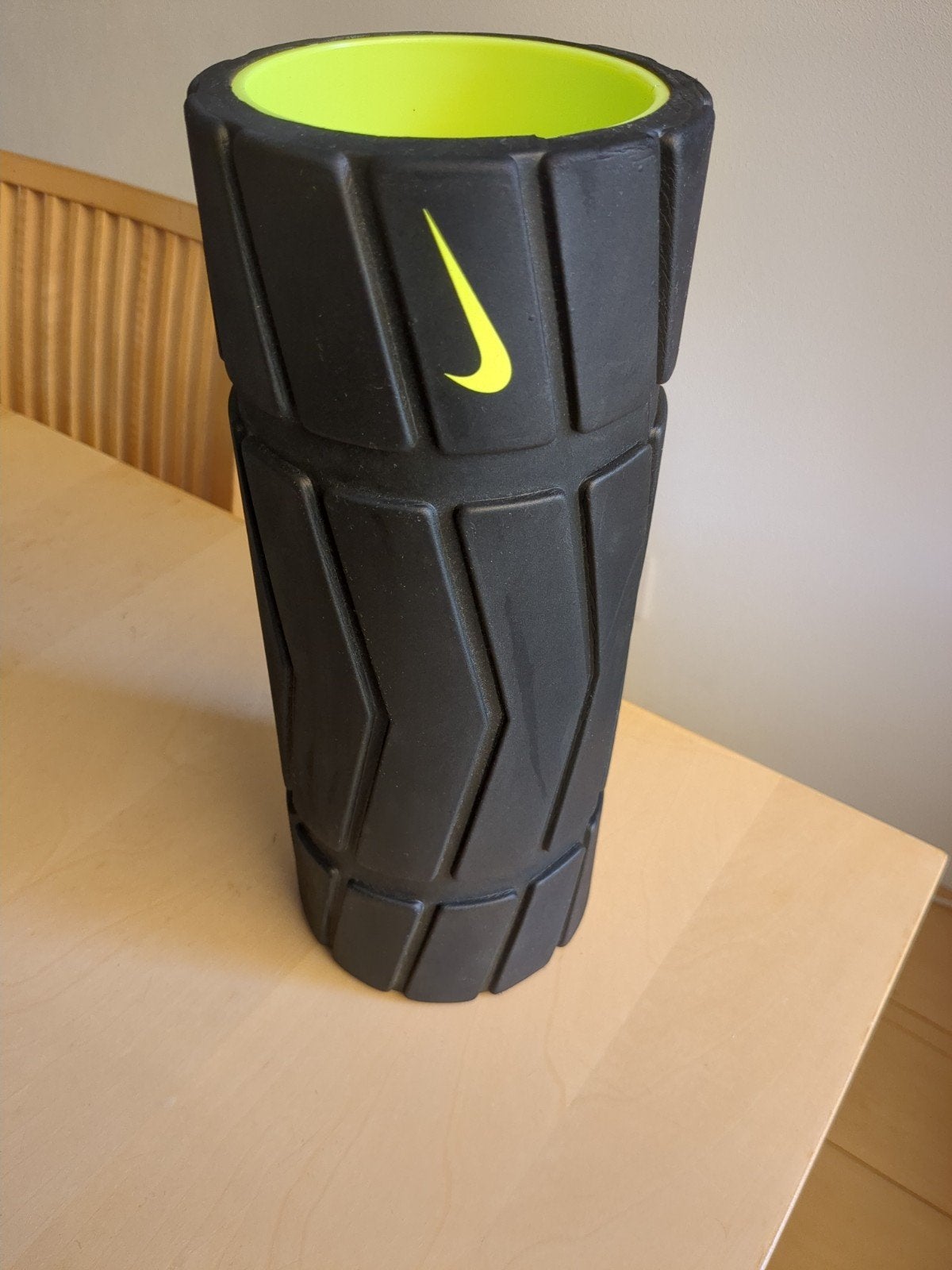 Nike foam recovery roller, Sport en Fitness, Fitnessmaterialen, Ophalen, Foamroller