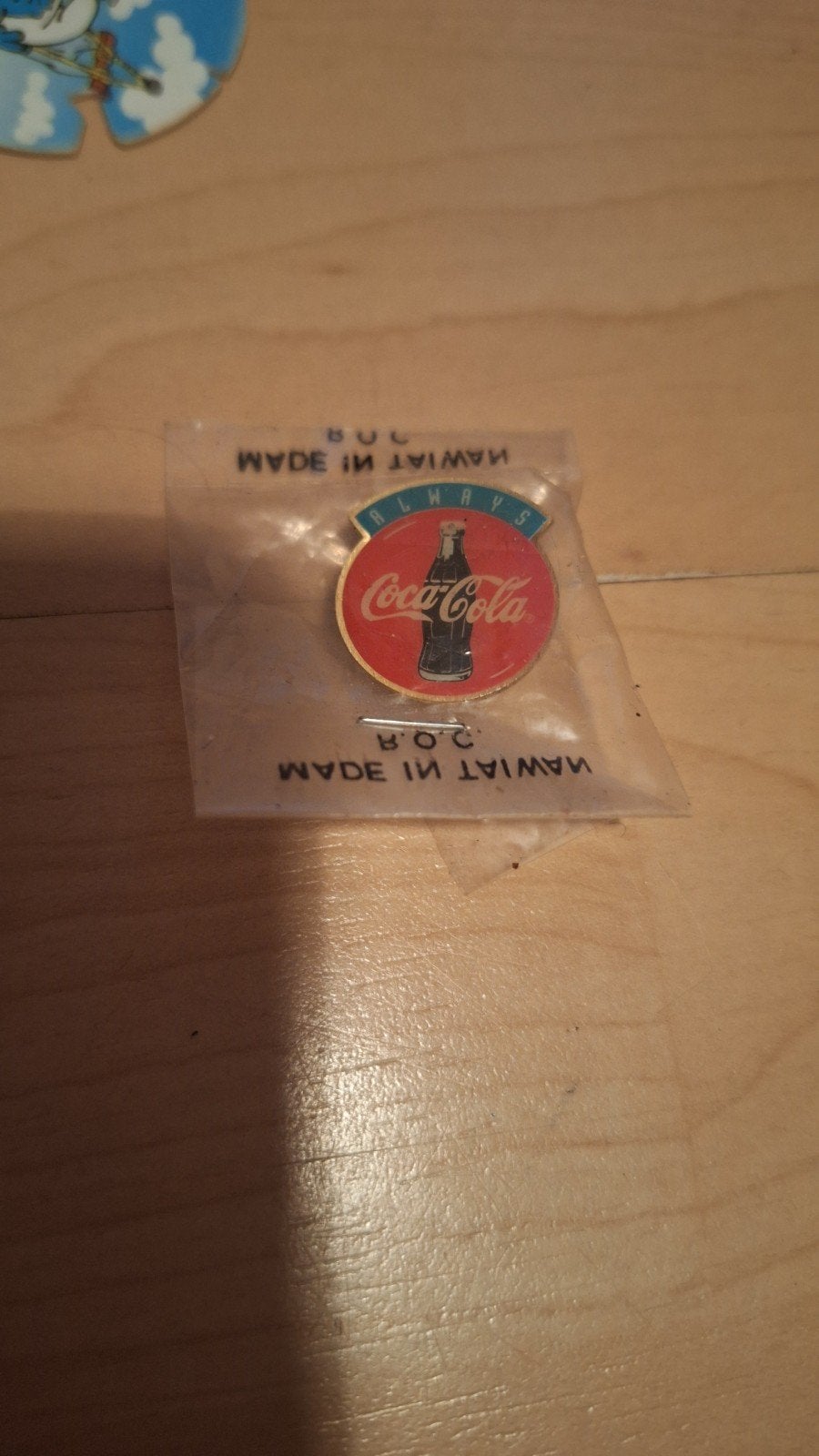 Vintage Coca-Cola 'Always' pin - Made in Taiwan, Verzamelen, Ophalen, Nieuw, Overige typen