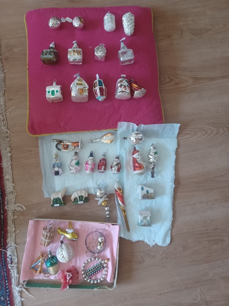 Diverse oude glazen kerstversieringen/-ballen, Diversen, Ophalen of Verzenden, Gebruikt
