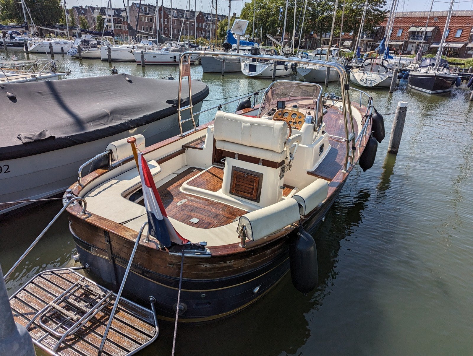 Fratelli Aprea Sorrento 750 met 2x Yanmar 125pk Diesel sloep, Watersport en Boten, Ophalen, Consoleboot, Gebruikt, Rondzit