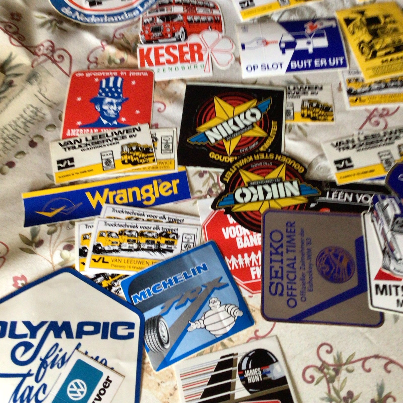 Vintage stickers: Auto, sport en reclame verzameling, Verzamelen, Stickers, Ophalen of Verzenden, Gebruikt, Auto of Motor